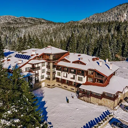 Oak Paradise * Smolyan