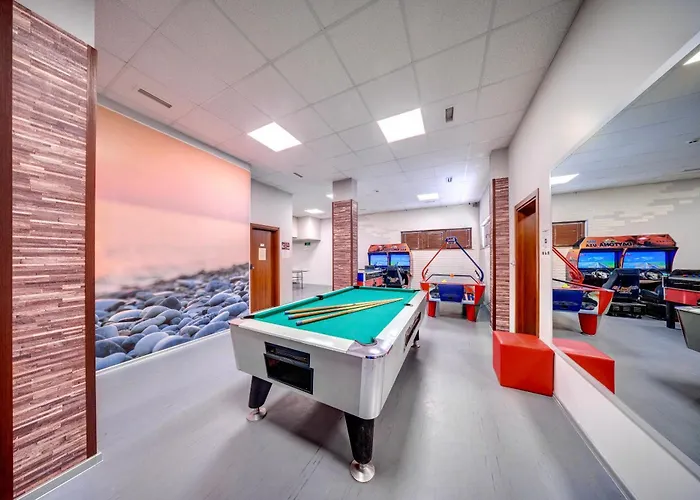 Oak Paradise * Smolan