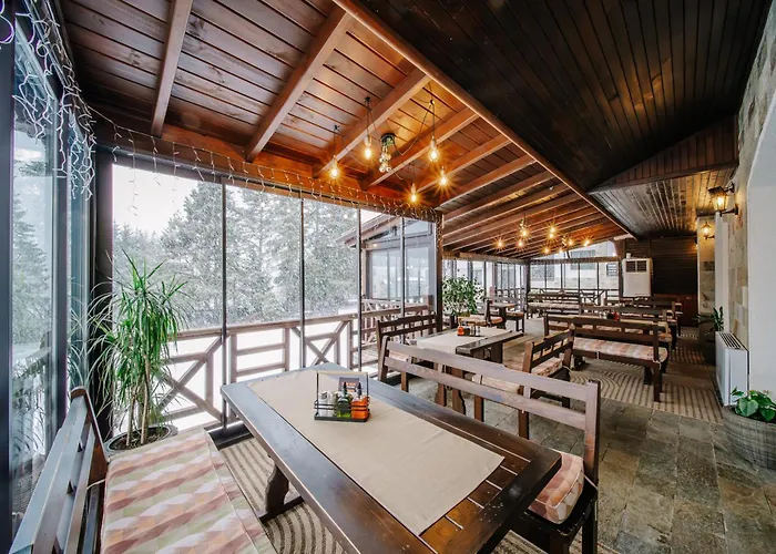 Oak Paradise Apartament Smolan